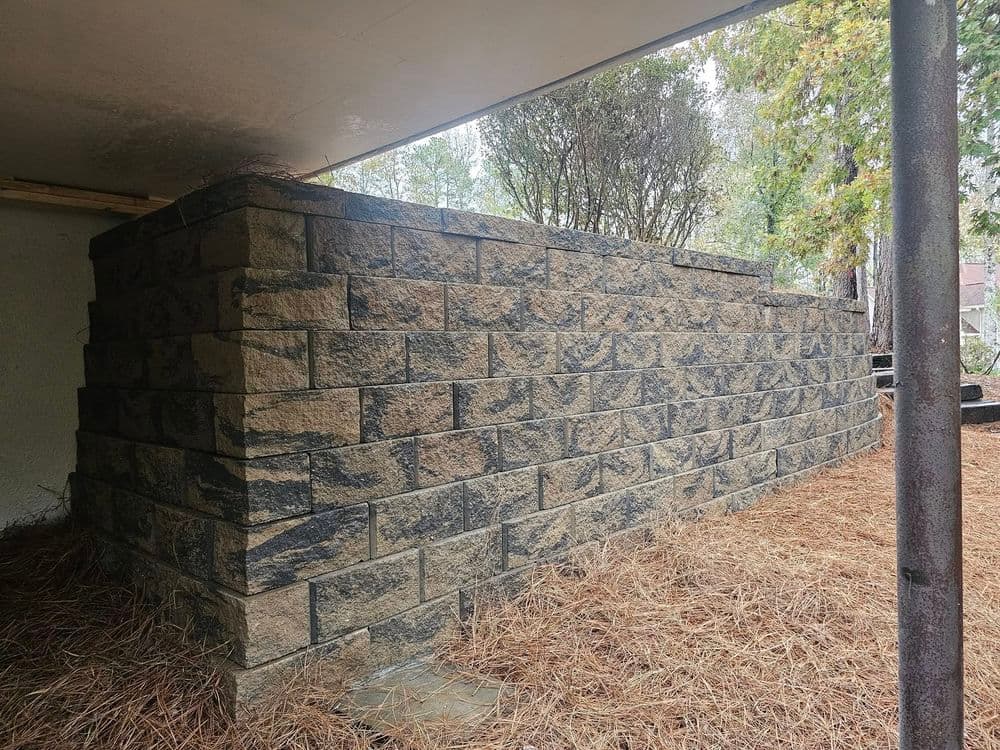 Expert retaining wall construction